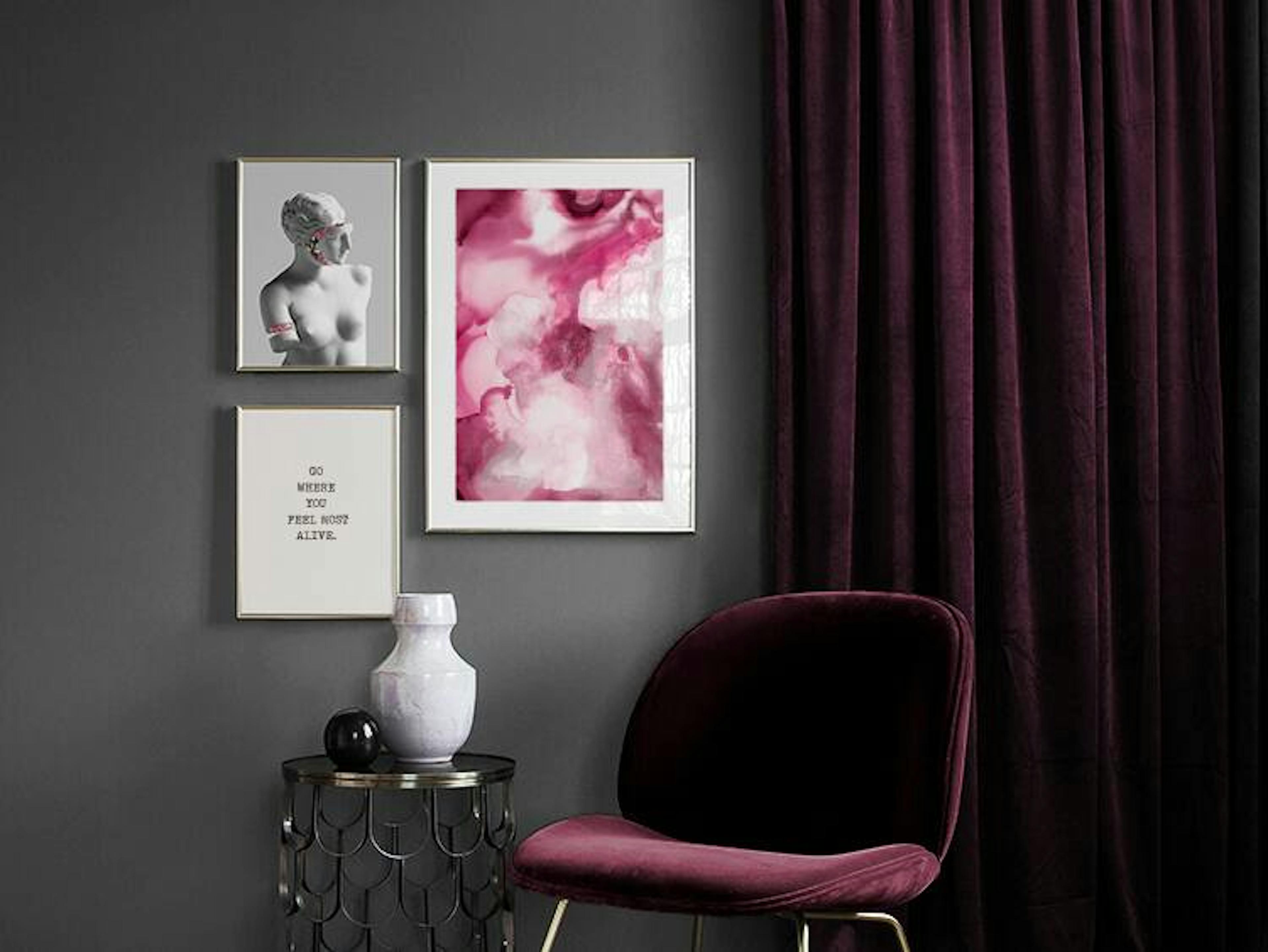 NEW ROMANCE: Feminine, modern & romantic