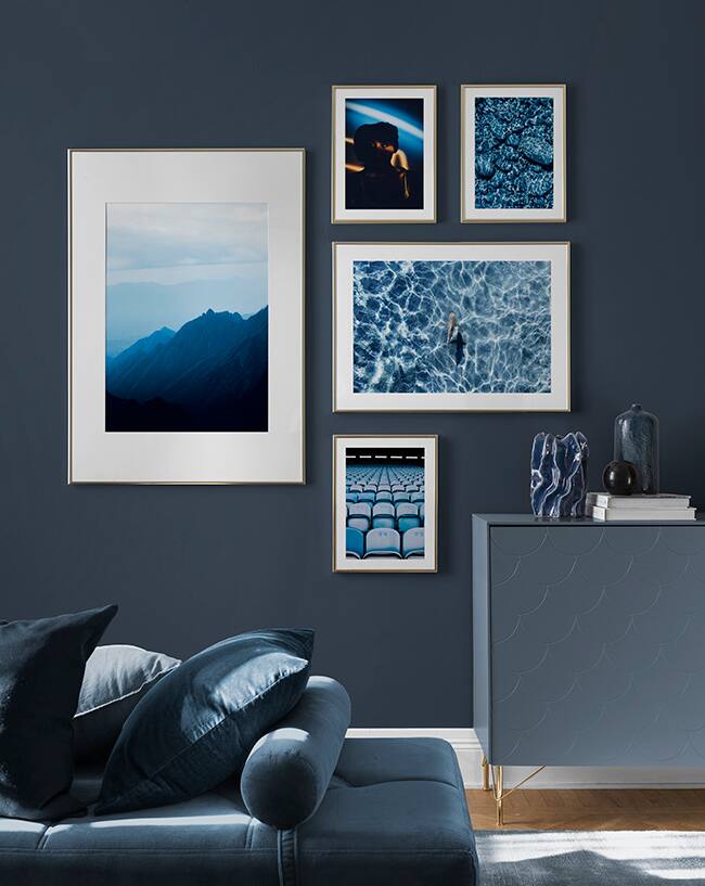 Decorate tone on tone with wall art