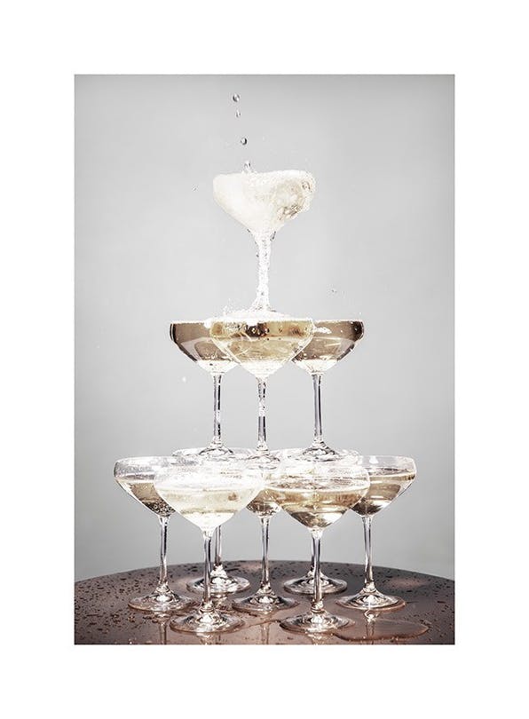 Champagne Pyramid Poster (30x40 cm) -  Bilder für die Küche