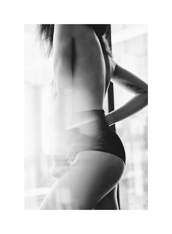 Black Lingerie Plakat (30x40 cm)- Czarno-białe zdjęcia
