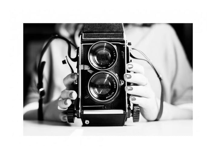 Analog Camera Plakat (30x40 cm)- Czarno-białe zdjęcia
