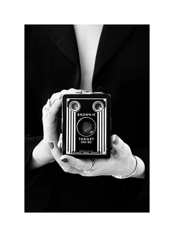 Camera in Focus Print (30x40 cm)