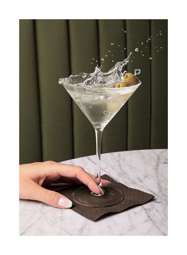 Shaken Not Stirred Plakat (50x70 cm)-Plakaty