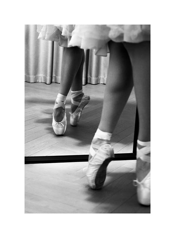 Ballet Steps Plakat (50x70 cm)- Czarno-białe zdjęcia