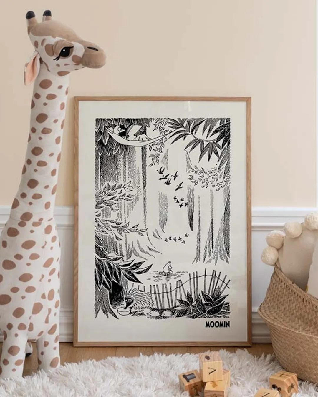 Affiche Moomin – Light In The Forest Cottage – 24 X 30 Cm – Poster Putinki Neuf