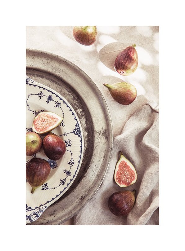 Figs on a Plate Poster (50x70 cm)