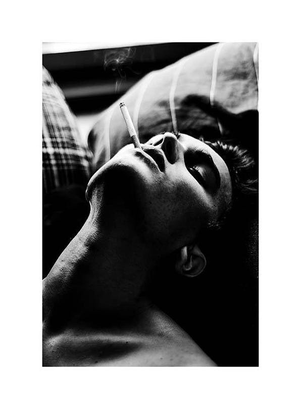 Smoking In Bed Poster (30x40 cm) - Zwart wit posters