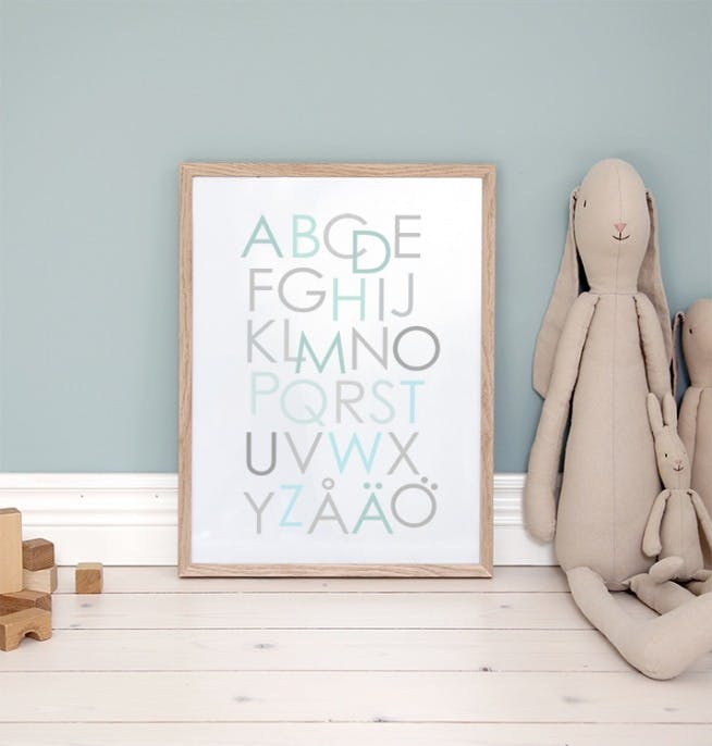 Fina affischer och prints till barn med text och alfabetet, barntavlor online