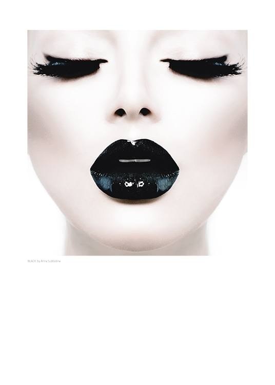 Black lady-plakat, woman with black lips. Stilige plakater online.