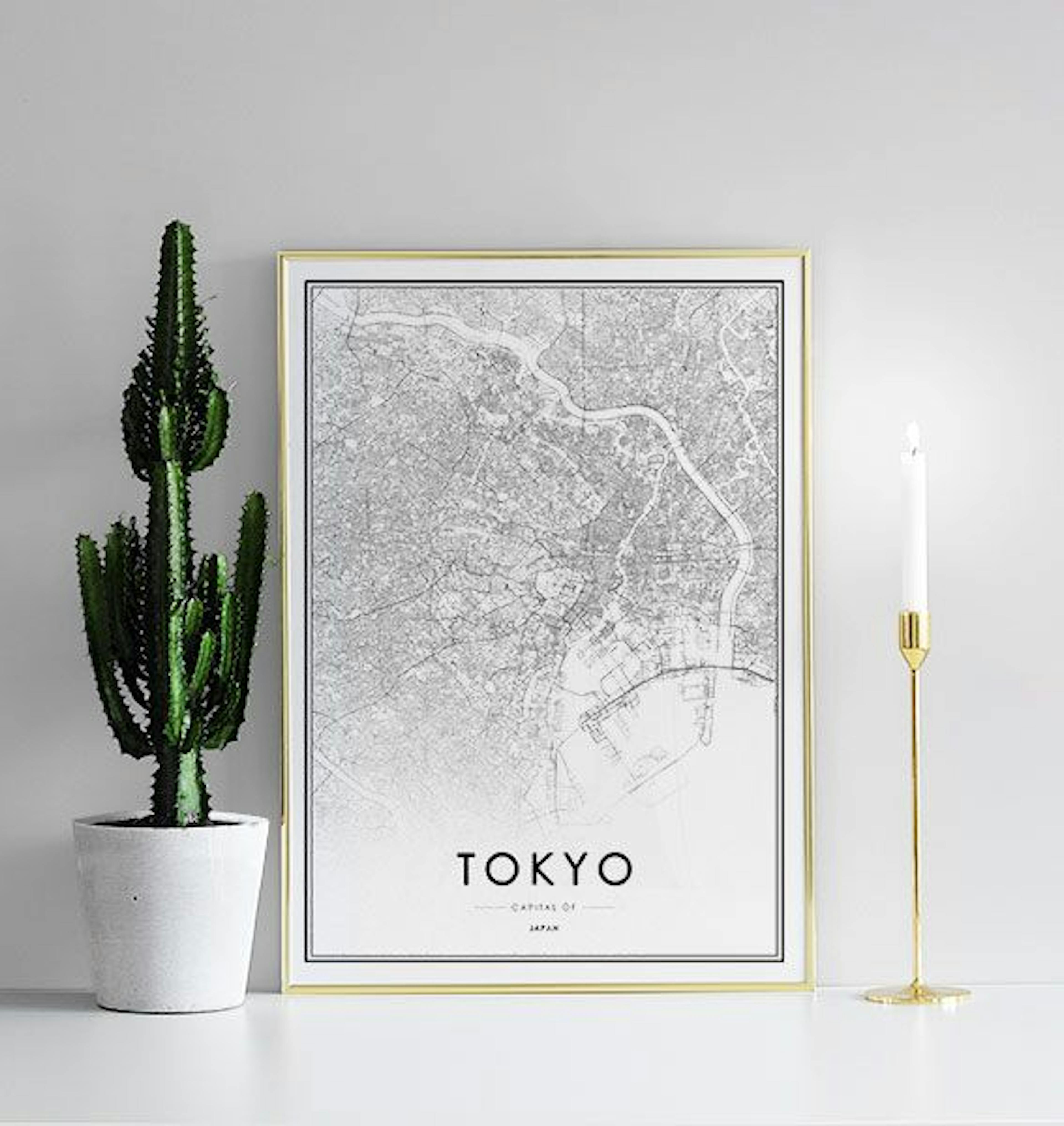 Tokyo, Print