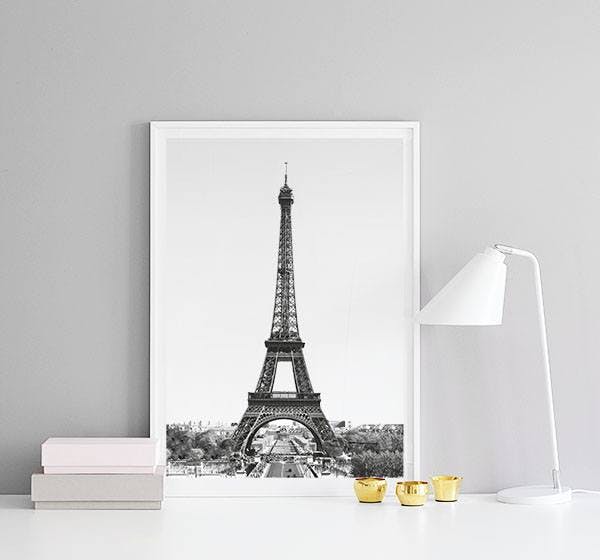 Posters med Eiffeltornet Paris till inredning av vardagsrummet