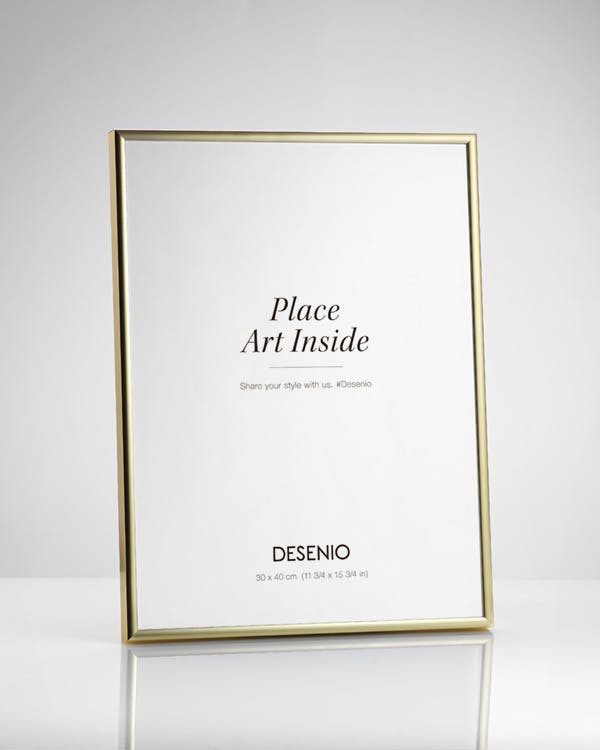 Gold frame for 21x30 or 13x18 posters