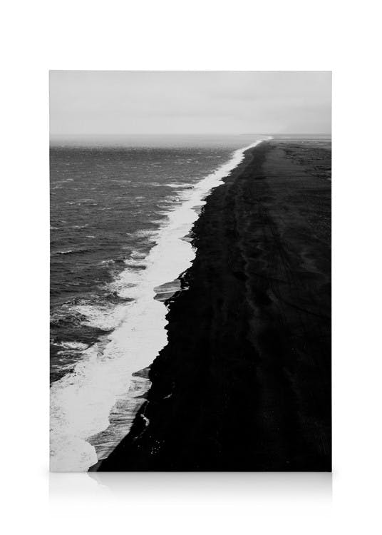 Black Beach Aerial Stampa su Tela (30x40 cm)-Stampe su tela