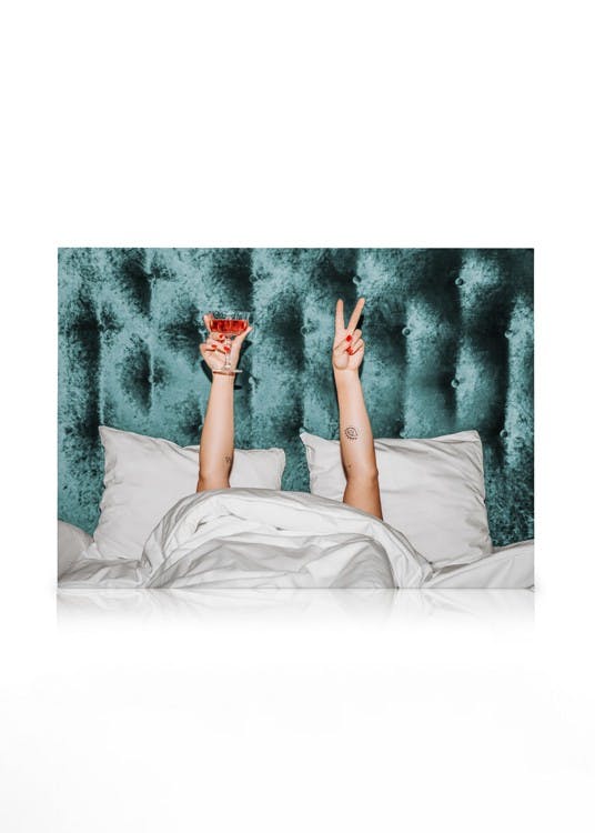 Canvas Prints Cocktails In Bed Canvas print (50x70 cm - Black Frame)