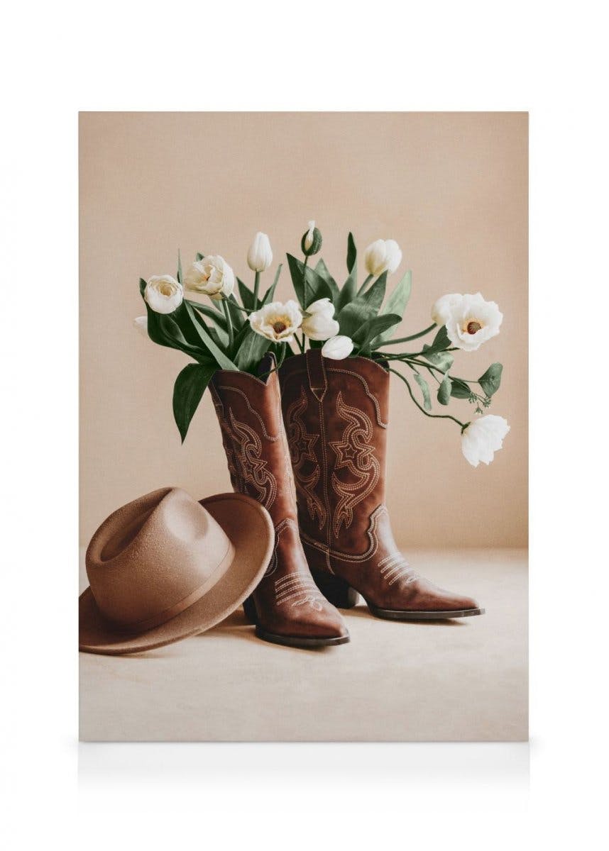 Obrazy na płótnie Poppies in Cowboy Boots Obraz na płótnie (30x40 cm - Ramka dębowa)