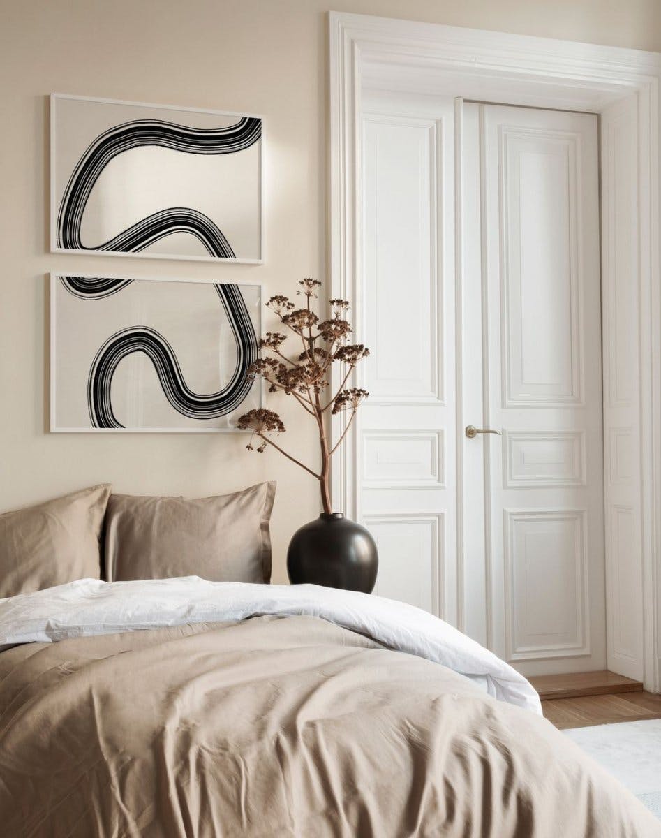 Black curve gallery wall (ONE SIZE)