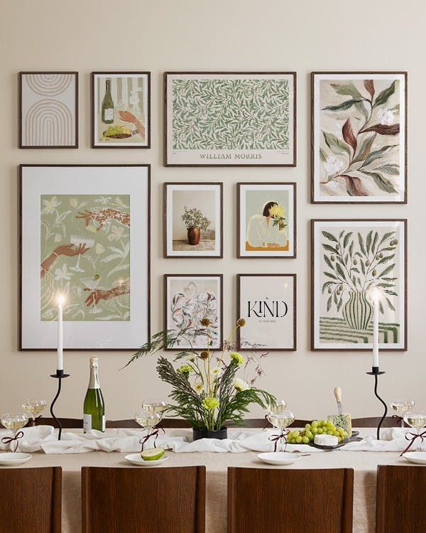 Festive Greens gallery wall (ONE SIZE)