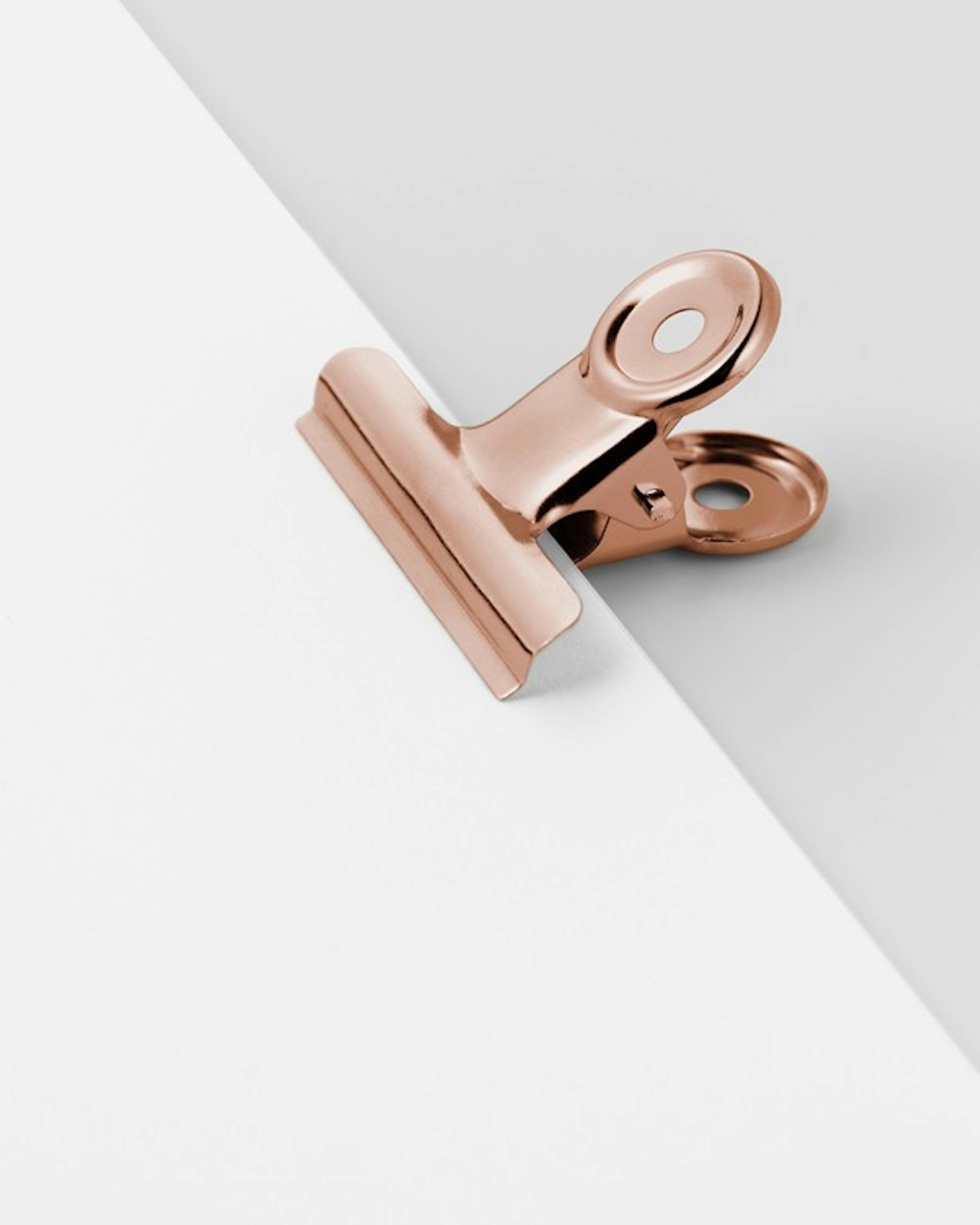 Poster clip copper, Medium
